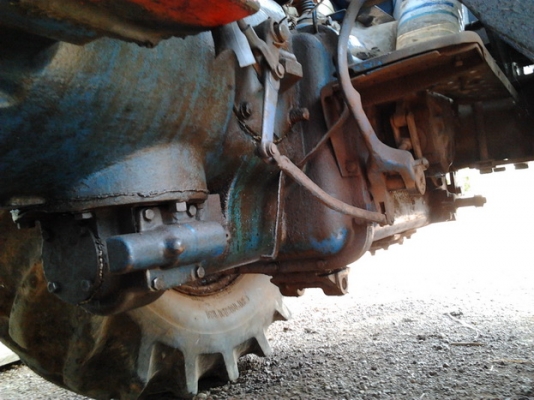 ***ขายแล้วครับขอบคุณ Truck2hand ***ปรับราคาขายรถไถพร้อมคีบ สภาพดี รถไถFORD6800 T2 เครื่องแน่นติดง่าย ปั๊มดี ยางดี4เส้นคานหน้าเปลี่ยนใหม่ ใหญ่กว่าเดิม พร้อมอุปกรณ์คีบ ของ อ.เกษตรรุ่งเรือง หนองกี่ คีบประมาณ2ปี ไม่เคยใ้ช้งานนอก คีบแต่งานเจ้่ของเอง สภาพสวย แข