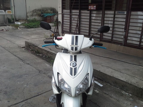 click play ปี 50 ทะเบียนสวย 444 สีขาว รถบ้าน ยังสดๆอยู่ มีเล่ม เอกสารครบ ราคากันเอง มาดูได้ก่อนจ้า ไม่ซื้อไม่ว่ากัน click play ปี 50 ทะเบียนสวย 444 สีขาว รถบ้าน ยังสดๆอยู่ มีเล่ม เอกสารครบ ราคากันเอง มาดูได้ก่อนจ้า ไม่ซื้อไม่ว่ากัน