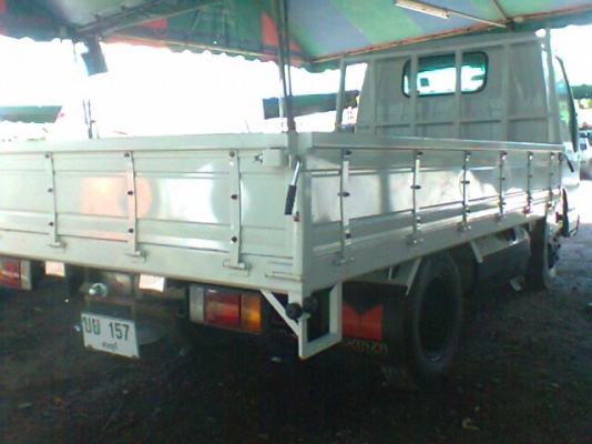 ISUZU ปี55 NKR66E เครื่อง4HF1-LPG