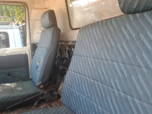 ขาย 6 ล้อดั้ม HINO FC 150 แรง (FC142A)(WO6D) ปี 42 ดั้มยิงหน้า คัซซีใหญ่ ๆ ช่วงล่างใหญ่ F หน้า+หลังแล้ว พวงมาลัยพาวเวอร์ สภาพสวยมาก พร้อมใช้งานสุดๆ ขาย 6 ล้อดั้ม HINO FC 150 แรง (FC142A)(WO6D) ปี 42 ดั้มยิงหน้า คัซซีใหญ่ ๆ ช่วงล่างใหญ่ F หน้า+หลังแล้ว พวงมาลัยพาวเวอร์ สภาพสวยมาก พร้อมใช้งานสุดๆ