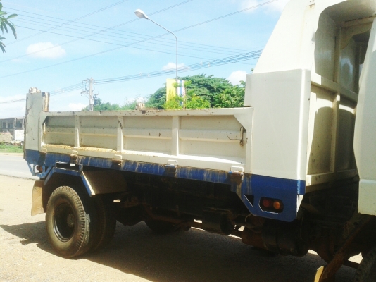 ขาย 6 ล้อดั้ม HINO FC 150 แรง (FC142A)(WO6D) ปี 42 ดั้มยิงหน้า คัซซีใหญ่ ๆ ช่วงล่างใหญ่ F หน้า+หลังแล้ว พวงมาลัยพาวเวอร์ สภาพสวยมาก พร้อมใช้งานสุดๆ ขาย 6 ล้อดั้ม HINO FC 150 แรง (FC142A)(WO6D) ปี 42 ดั้มยิงหน้า คัซซีใหญ่ ๆ ช่วงล่างใหญ่ F หน้า+หลังแล้ว พวงมาลัยพาวเวอร์ สภาพสวยมาก พร้อมใช้งานสุดๆ