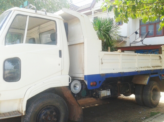 ขาย 6 ล้อดั้ม HINO FC 150 แรง (FC142A)(WO6D) ปี 42 ดั้มยิงหน้า คัซซีใหญ่ ๆ ช่วงล่างใหญ่ F หน้า+หลังแล้ว พวงมาลัยพาวเวอร์ สภาพสวยมาก พร้อมใช้งานสุดๆ ขาย 6 ล้อดั้ม HINO FC 150 แรง (FC142A)(WO6D) ปี 42 ดั้มยิงหน้า คัซซีใหญ่ ๆ ช่วงล่างใหญ่ F หน้า+หลังแล้ว พวงมาลัยพาวเวอร์ สภาพสวยมาก พร้อมใช้งานสุดๆ