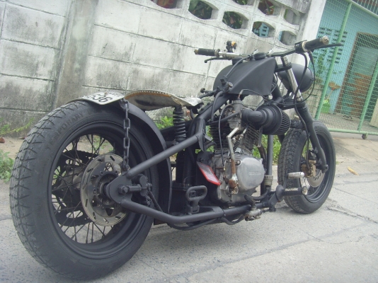 ร้อนเงิน ของขาย honda bobbe ยิงเฟรมหลังแข็ง ทะเบียนไม่ขาดต่อ 40000