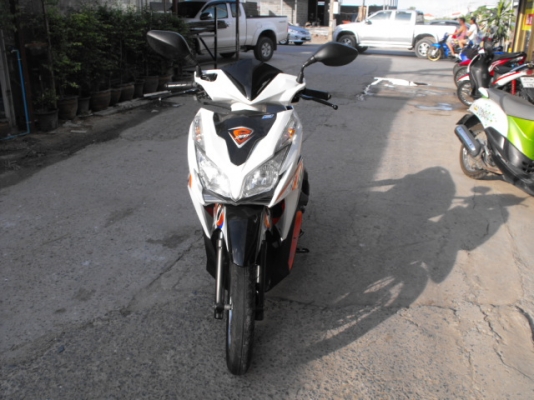 ขาย Click 125I คอมบายเบรค ปี 55