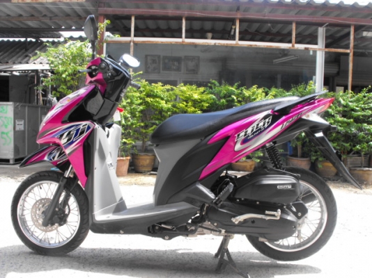 ขาย Click 125I คอมบายเบรค ปี 55