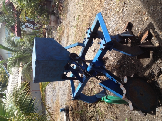 ขายเครื่องทำรุ่นอ้อย ข้าวโพด สภาพดีมากพร้อมใช้งาน ขายเครื่องทำรุ่นอ้อย ข้าวโพด สภาพดีมากพร้อมใช้งาน