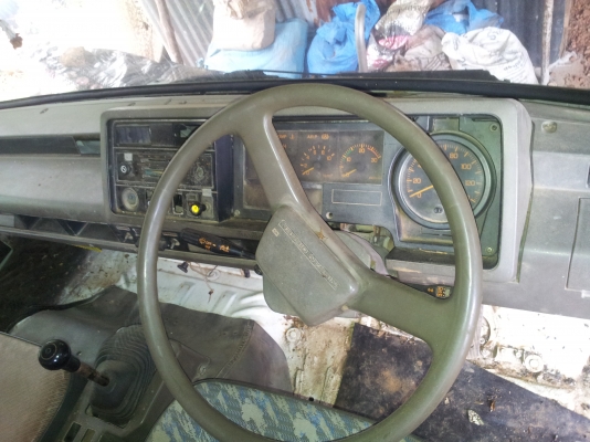 ขายรถบรรทุก 10 ล้อ นิสสัน  cwm430  290 แรงม้า  ไม่ดั๊ม