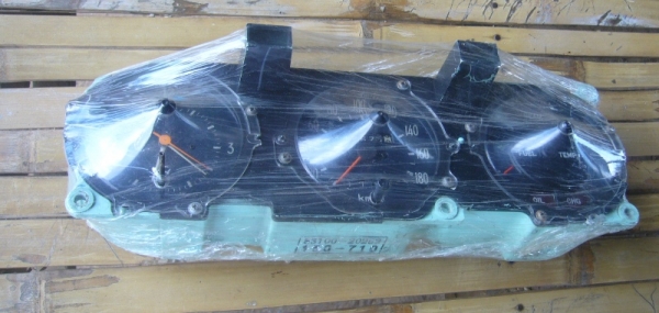 เรือนไมล์ Toyota RT100