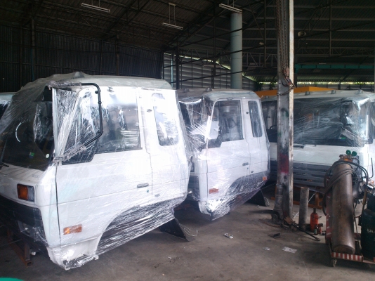 หัวเก๋งใหม่นิสสันcw430