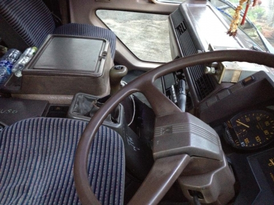 ขาย Mitsubishi Fuso FN527 10ล้อ พร้อมเครน