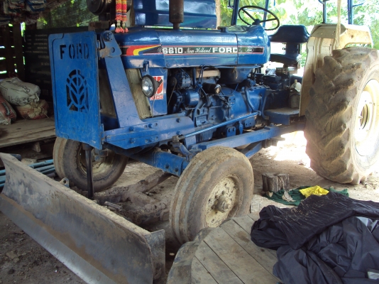 ขายรถไถ ฟอร์ด 6600 ทะเบียนพร้อมโอนอยู่ที่ อ.ทองแสนขัน จ.อุตรดิตถ์ เจ้าของขายเอง โทรเลย 087 - 8438973 ชื่อ ...พี่แดง..