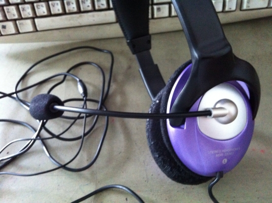 ขาย ชุดหูฟัง พร้อมไมด์ SONY เสียงดี มือสอง ตามรูป พร้อมส่ง ต่อรองได้ คลองใหม่ สามพราน นครปฐม ขาย ชุดหูฟัง พร้อมไมด์ SONY เสียงดี มือสอง ตามรูป พร้อมส่ง ต่อรองได้ คลองใหม่ สามพราน นครปฐม