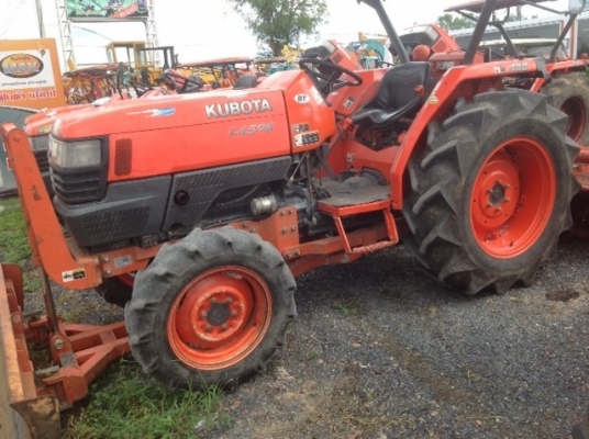 ขายรถแทรคเตอร์ รุ่น L4508 มือสองพร้อม ใบมีดดันดิน+โรตารี่