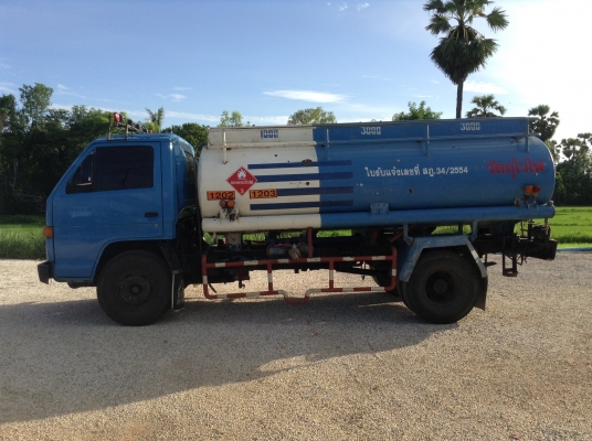 ISUZU NPR 59 LL