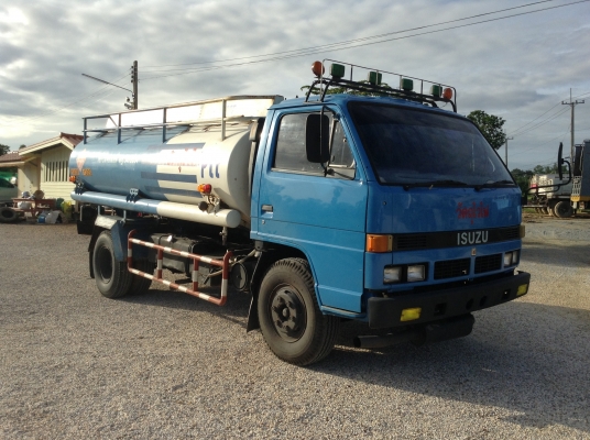 ISUZU NPR 59 LL