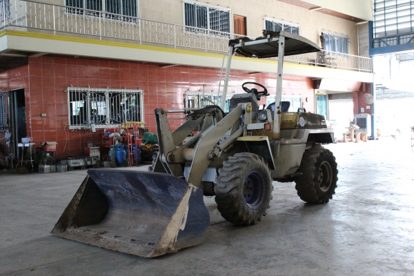 ขายรถตัก komatsu wa30-5 เก่าญี่ปุ่นไม่เคยใช้ในไทย ปรับราคาเหลือ 580,000 บาท