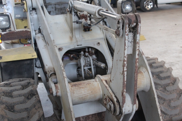 ขายรถตัก komatsu wa30-5 เก่าญี่ปุ่นไม่เคยใช้ในไทย ปรับราคาเหลือ 580,000 บาท