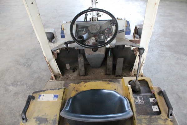 ขายรถตัก komatsu wa30-5 เก่าญี่ปุ่นไม่เคยใช้ในไทย ปรับราคาเหลือ 580,000 บาท