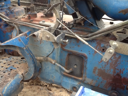 FORD 6610 เต็มสูตร เสื้อลาย HH3 ไอดีโต หัวฉีดเตี้ย โรเตอร์ เกียร์ FA