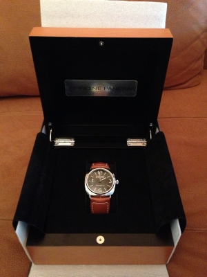 ขาย Panerai Luminor (PAAM183) Back Seal