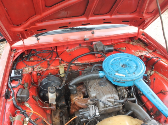 ฟอรด์ คูเรียร์ 4 ขอแท้แห้งๆ เลยครับสำหรับผู้ที่ชื่นชอบบอดี้นี้ครับ