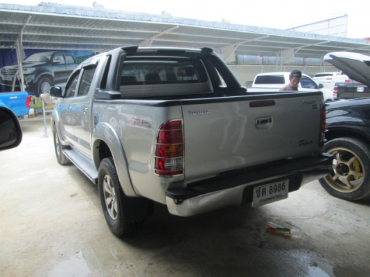 vigo 3.0G AT 4WD Double Cab สีบรอนด์เงิน ปี2007