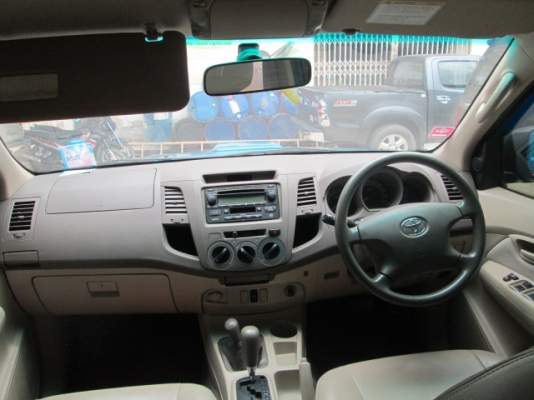 vigo 3.0G AT 4WD Double Cab สีฟ้า ปี2006