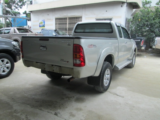 vigo 2.7G AT 4WD Extra Cab สีบรอนด์เงิน ปี2005