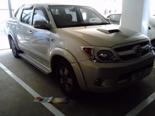 TOYOTA VIGO 4ประตู3.0G4x2 A/T ABS/AIRBAG2005 รถfreeดาวน์