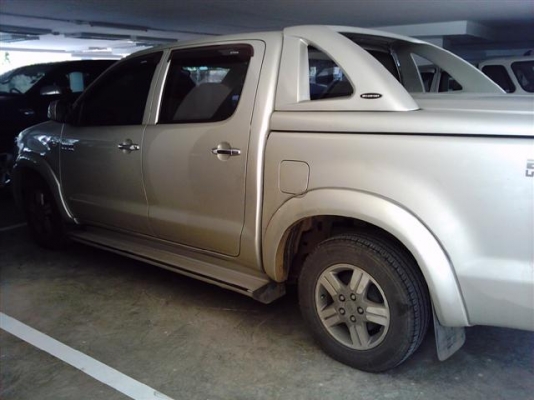 TOYOTA VIGO 4ประตู3.0G4x2 A/T ABS/AIRBAG2005 รถfreeดาวน์