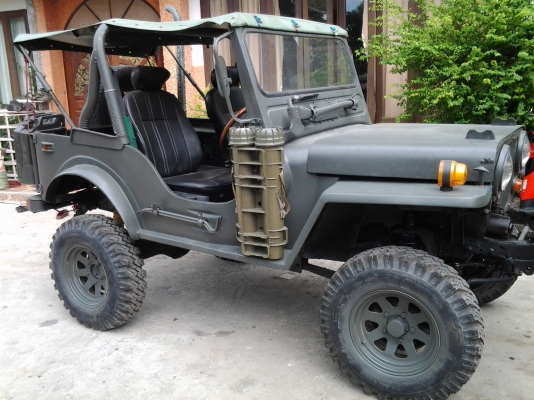 ขายรถจิ๊ป M 38 ยกสูงแต่งพร้อม