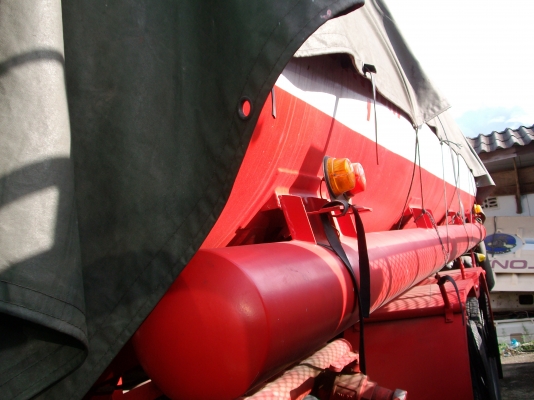 ขาย isuzu rocky 210 รถบรรทุกน้ำมัน ขาย isuzu rocky 210 รถบรรทุกน้ำมัน