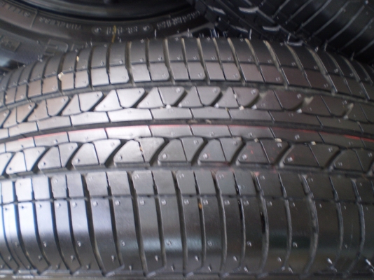 ขายยางป้ายแดง 175 65 15 บริสโตน