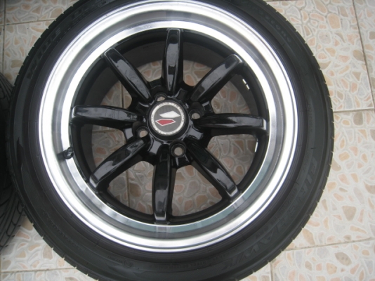 ขายล้อแม็ก Lenso PD9 15"x8" et 25 4รู 100 + ยางปี 10 ล้อปัดเงามาใหม่สีเดิมครับ  (081-3747940)