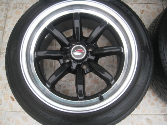 ขายล้อแม็ก Lenso PD9 15"x8" et 25 4รู 100 + ยางปี 10 ล้อปัดเงามาใหม่สีเดิมครับ  (081-3747940)