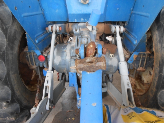 ฟอร์ด 6640 ปี97 สภาพพร้อมใช้งาน ฟอร์ด 6640 ปี97 สภาพพร้อมใช้งาน