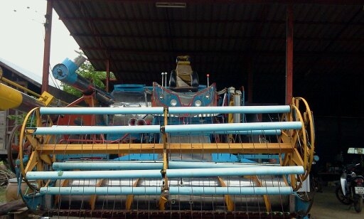 ขายรถเกี่ยวข้าวมือสองไทยเจริญ