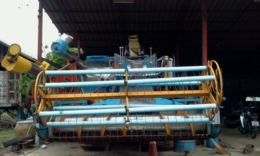 ขายรถเกี่ยวข้าวมือสองไทยเจริญ