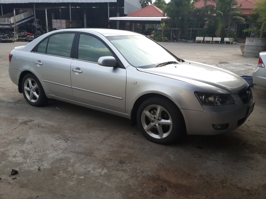 ขาย !! HUNDAI SONATA  แก๊ส NGV  2.0 144 แรงม้า ปี 52