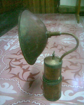 ตะเกียงแก๊สทองเหลือง ตะเกียงแก๊สทองเหลือง