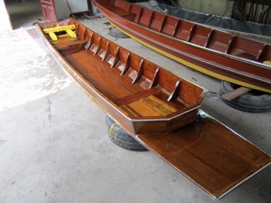 ขายเรือ 10 ศอกไม้สัก ทรงรุ่นใหม่