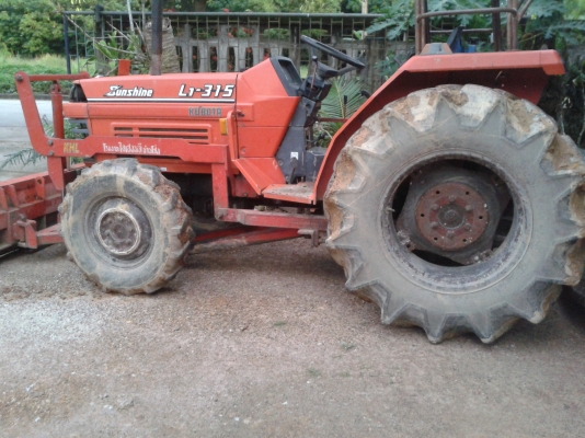 ขาย KUBOTA  L1-315  2เพลา เครื่องไดเร็ก 4สูบพวงมาลัยเพาเวอร์ พร้อดันหน้า และผานหลัง