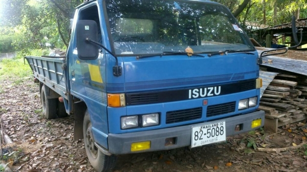 Isuzu. Ks. 110