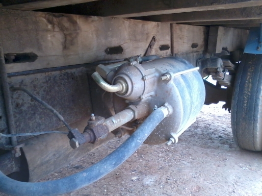 ขาย ISUZU KS 100Hpราคาถูกอีกสักคันนะคับ