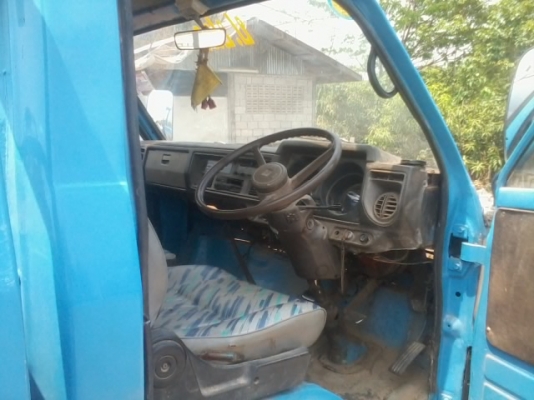 ขาย ISUZU KS 100Hpราคาถูกอีกสักคันนะคับ