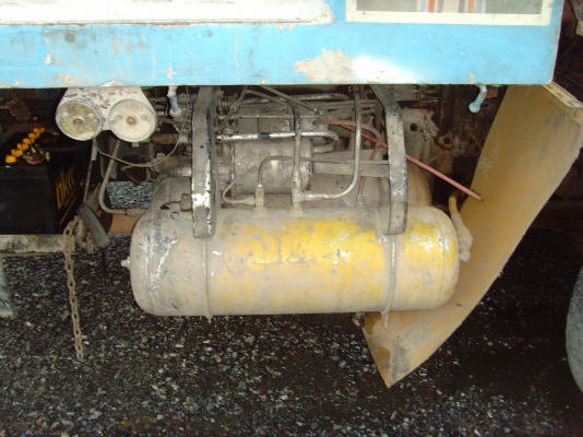 ขาย10ล้อ2เพลา jcm กระบะพื้นเรียบราคาๆๆพร้อมใช้งาน