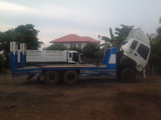 ISUZU DECA 195 Hp เทรลเลอร์บรรทุกรถเกี่ยวสวยๆมาอีกแล้ว (ทีมงานรถคุณภาพ)