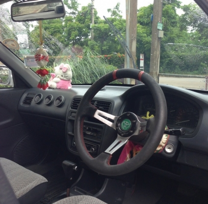 ขายรถแต่งซิ่ง นิดหน่อยครับ หล่อๆๆเลยครับ  เครื่องช่วงล่างดี สีใหม่ๆๆเลยครับ