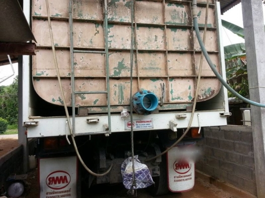 รถอิซูซุ 10 ล้อดั้ม FVZ 300 แรงม้า ปี 54  รถวิ่ง 42,xxx กม.  สนใจติดต่อ 081 - 6079515