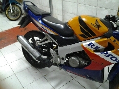 ฮอนด้าชี บี อาปี45ลายเล็บชอล ฮอนด้าชี บี อาปี45ลายเล็บชอล